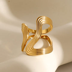 Edge Thread Ring – 18K Gold Adjustable Statement Ring with Thread Texture