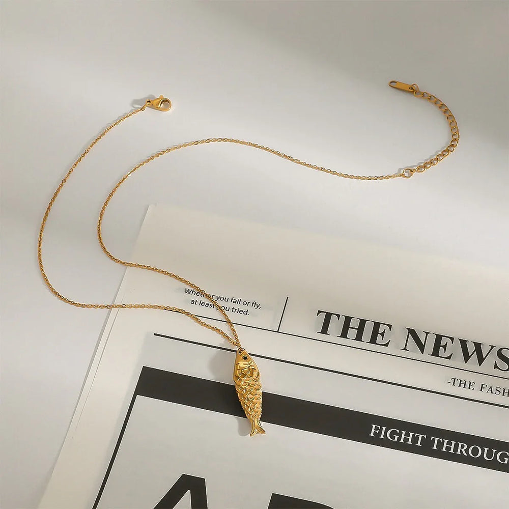 Luxury 18K gold pearl fish necklace for women