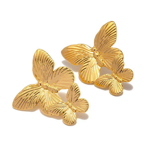 Papillon Luxe – 18K Gold Butterfly Textured Statement Earrings