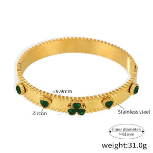 Trinity Bloom 18K Gold Heart Gemstone Bracelet - Elegant Romantic Luxury Jewelry