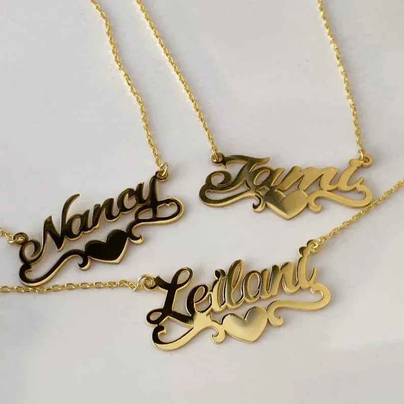 Amora Custom Name Necklace - Personalized Silver Heart Pendant