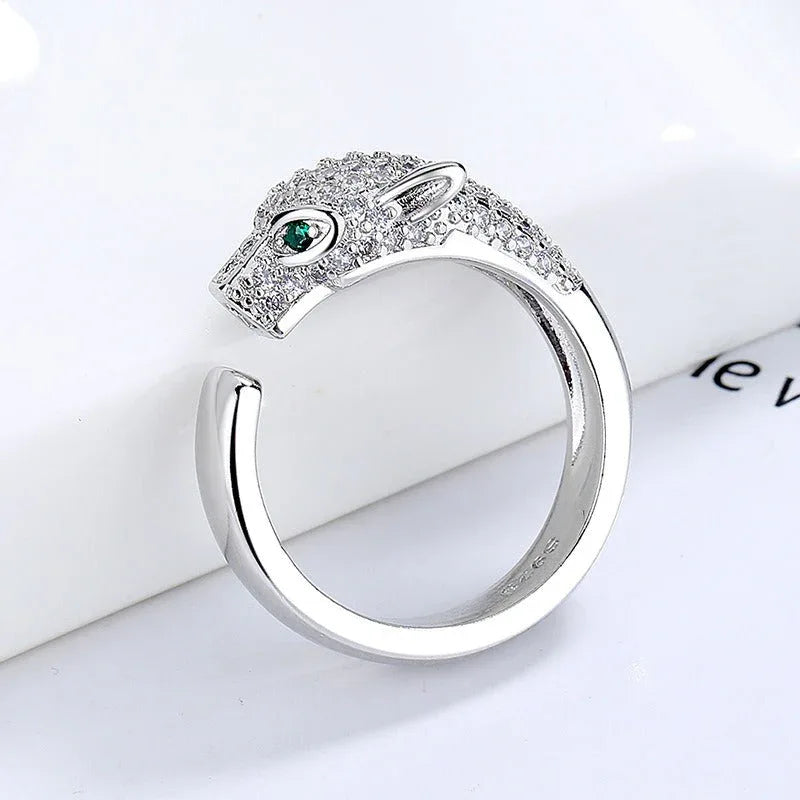 Regal Wild – Panther Head Inlaid Diamond Exquisite Noble Ring