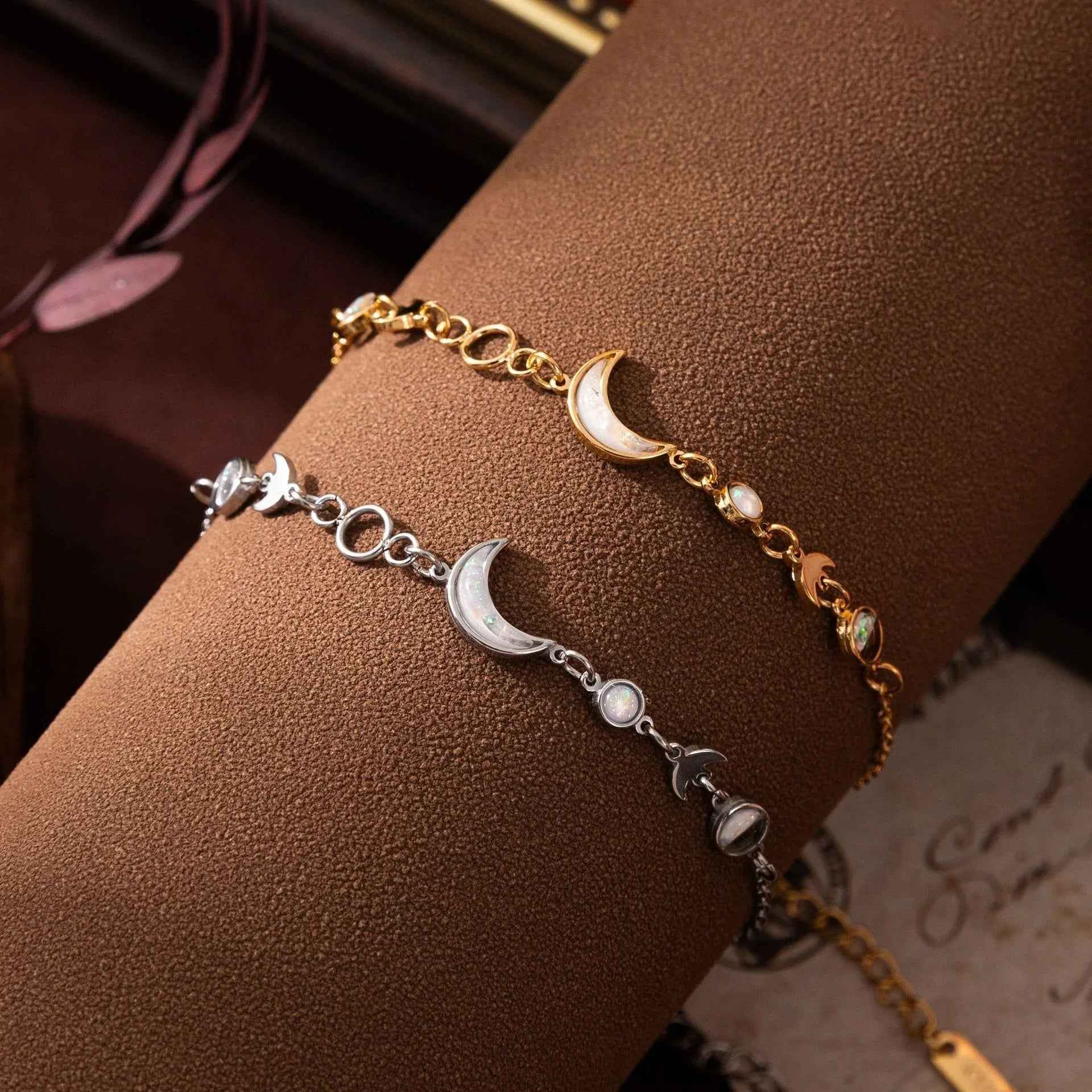 Moon Crescent Bracelet – Minimalist 18K Gold Plated Silver Design