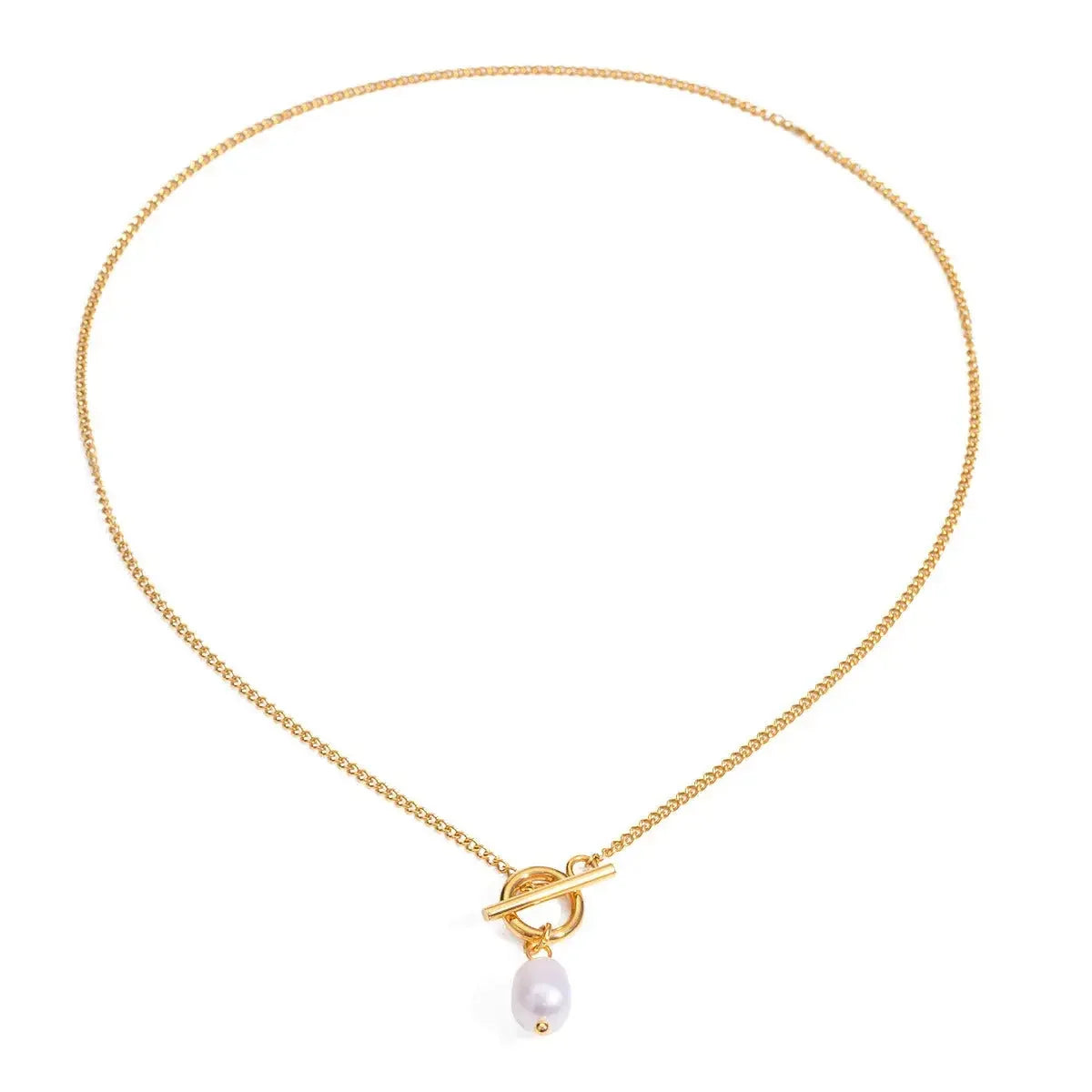Timeless Touch – 18K Gold & Pearl Necklace